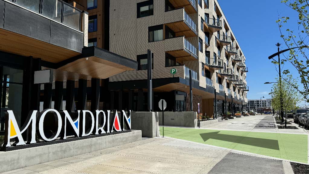 Mondrian Parking